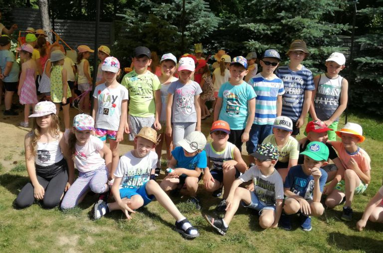 Szkoła Podstawowa W Nowej Słupi 1B w Nowej Słupi – Szkoła Podstawowa nr 1 w Kielcach